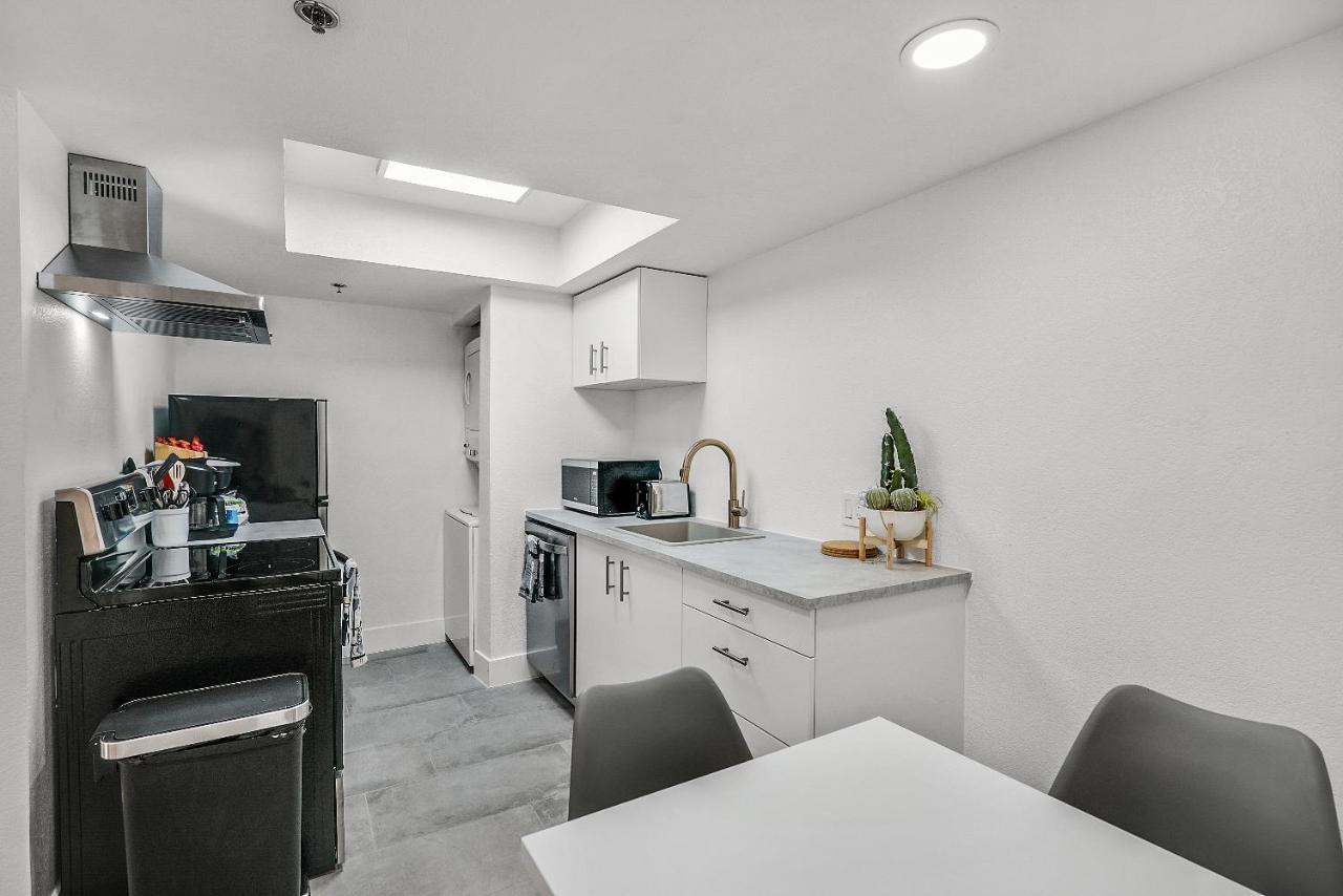 Condo Close To Strip And Raiders Stadium Las Vegas Bagian luar foto